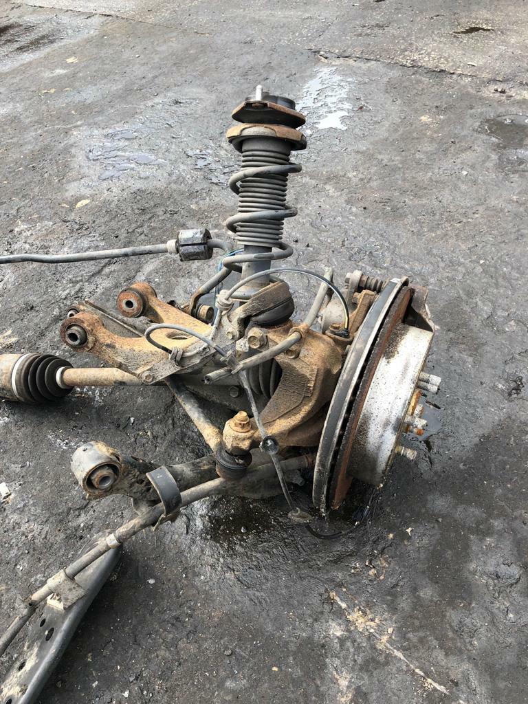 Toyota GT86 Driverside Rear Complete Corner Set Up (Hub,Driveshaft,Shocker,Arms)