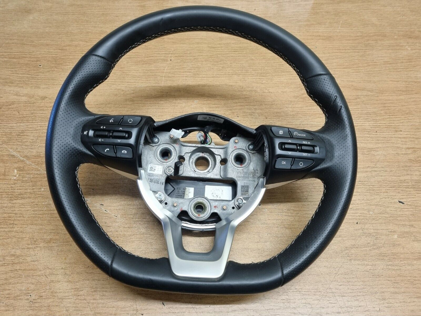 Kia Stonic Leather Multifunctional Genuine Steering Wheel 2017-2020 56120-H8100