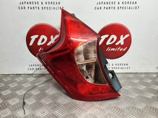 NISSAN NOTE MK2 E12 2012-2017 GENUINE PASSENGERS REAR OUTER LED BODY BRAKE LIGHT