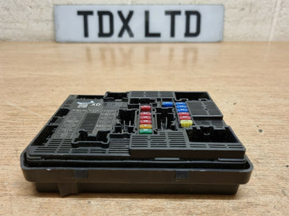 Nissan Micra K14 MK5 Genuine Fuse Holder Relay Box 2017-2020 284B7-5RF0A