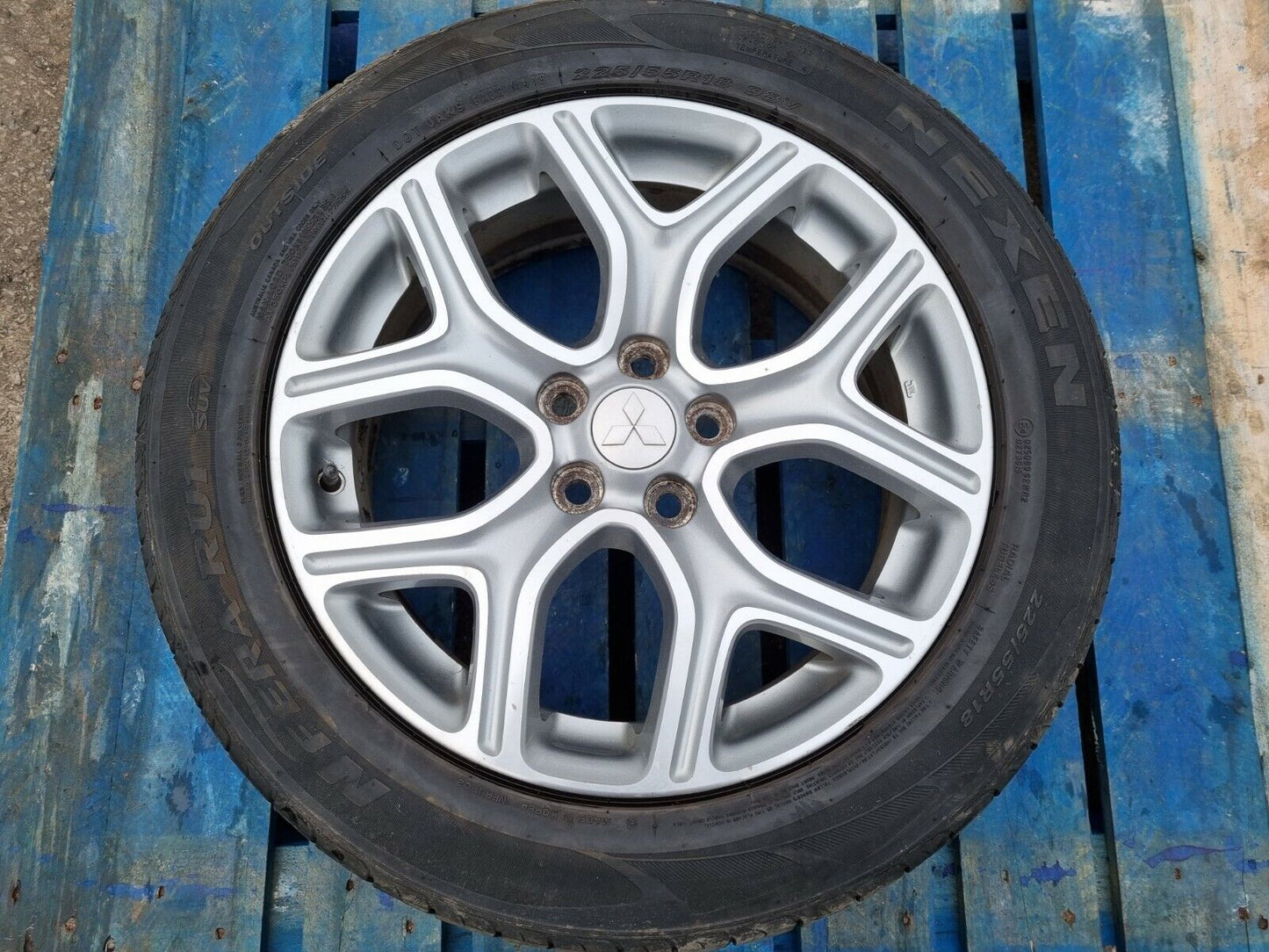 MITSUBISHI OUTLANDER PHEV 18" GENUINE ALLOY WHEEL 2014-2015 225/55R18 J18x7J