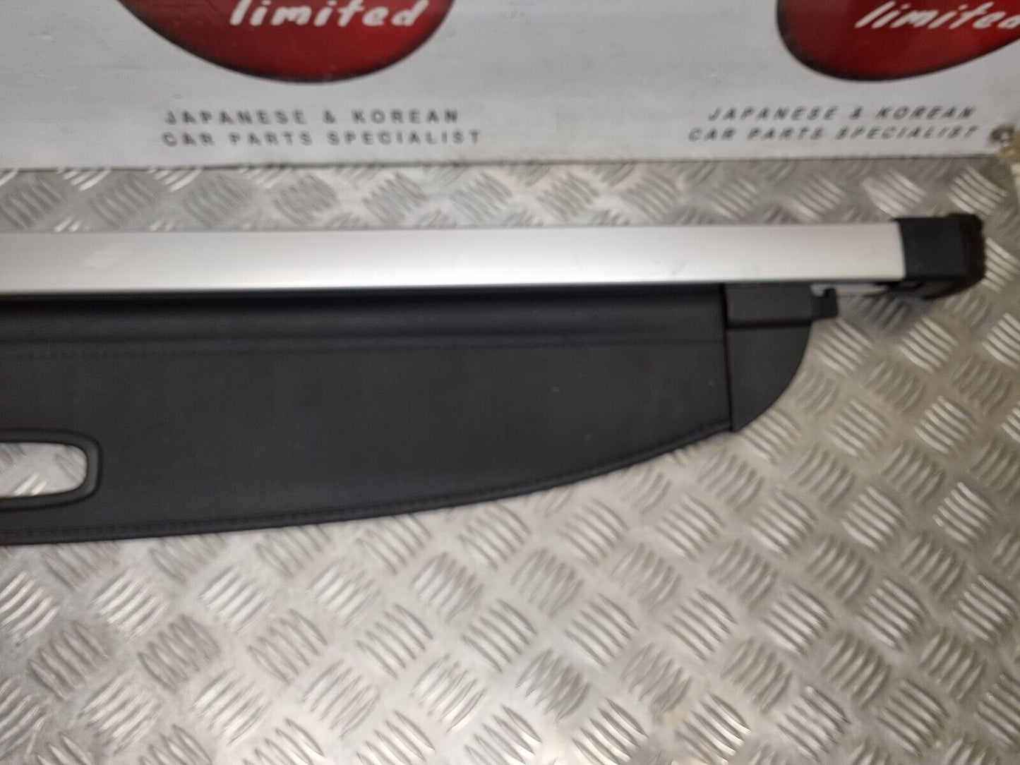 KIA SPORTAGE (SL) MK3 2010-2015 GENUINE RETRACTABLE PARCEL SHELF LUGGAGE COVER