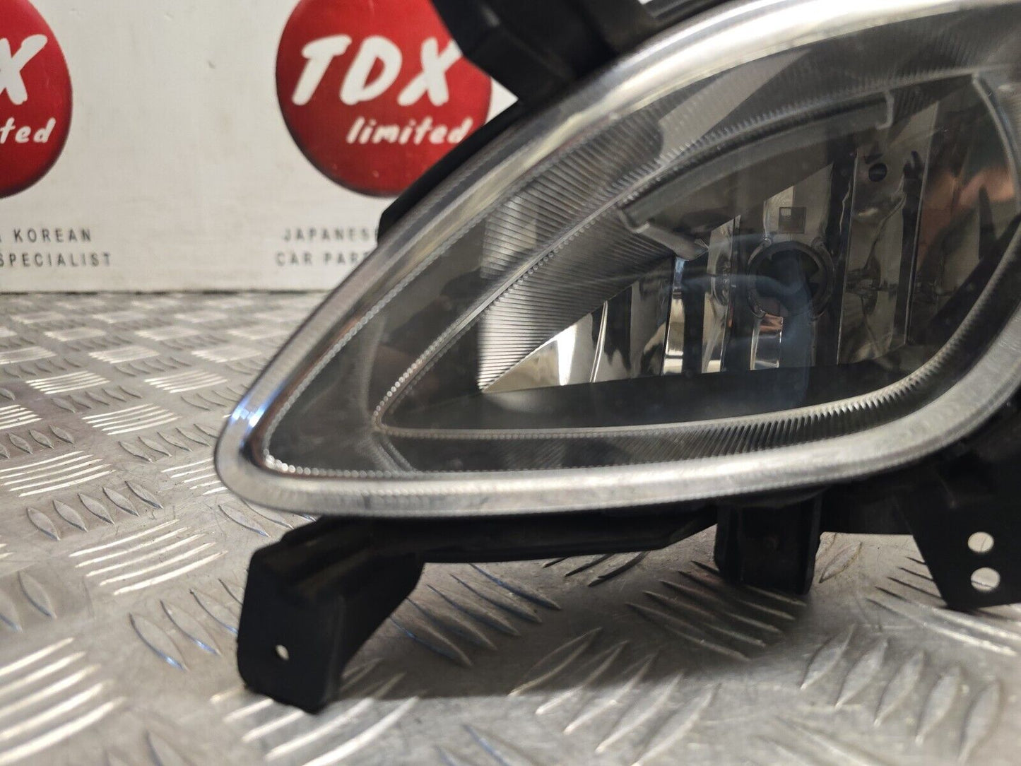 HYUNDAI I10 (PA) 2011-2013 MK1 FACELIFT GENUINE PASSENGERS SIDE FOG LIGHT LAMP