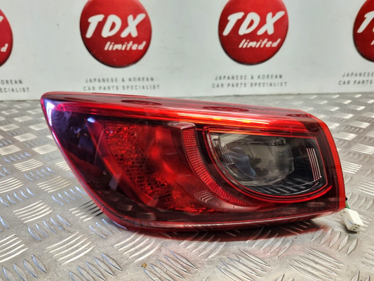 MAZDA CX-3 DK 2015-2020 GENUINE PASSENGERS SIDE REAR OUTER BRAKE LIGHT DB2R51160