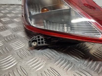 TOYOTA YARIS 2012-2015 PREFACELIFT GENUINE PASSENGERS SIDE BACK BODY BRAKE LIGHT