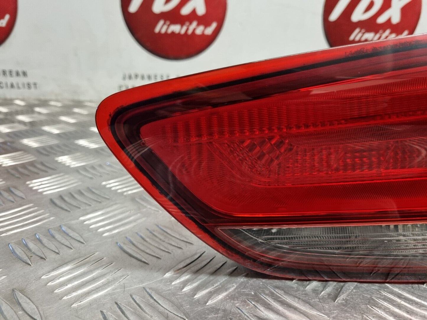 HYUNDAI I30 HATCHBACK MK3 2017-2019 GENUINE DRIVERS SIDE REAR INNER TAIL LIGHT