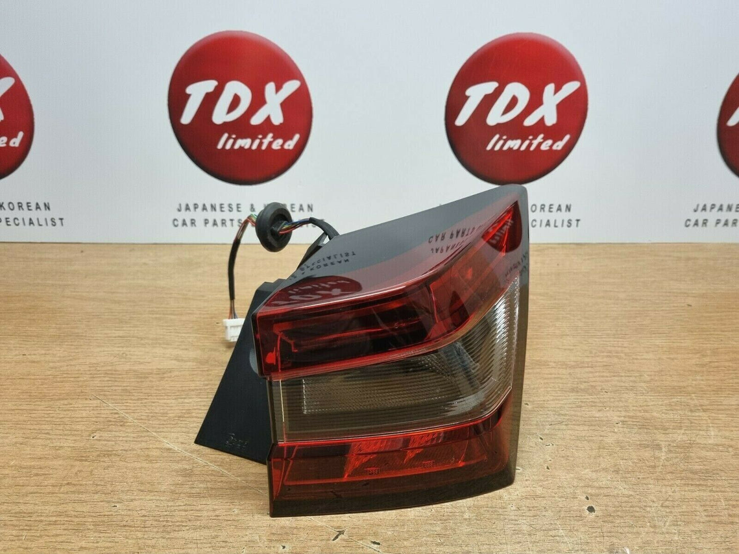 Nissan Juke F16 Drivers Rear Outer LED Tail Light Lamp 2019-2021 26550-6RA0A