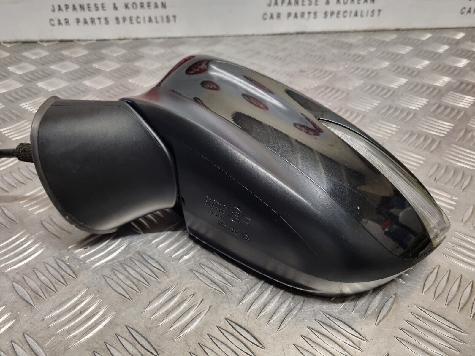 MAZDA CX-3 2015-2020 GENUINE PASSENGERS SIDE POWER FOLD WING