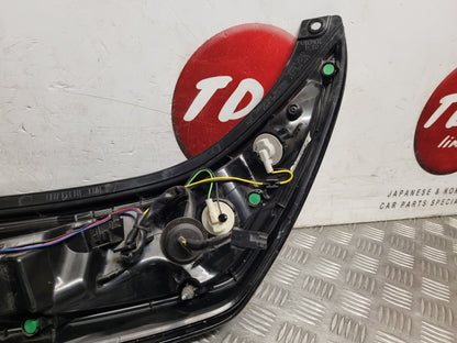TOYOTA AYGO MK2 2014-2017 PRE-FACELIFT GENUINE DRIVERS SIDE REAR BODY LIGHT LAMP