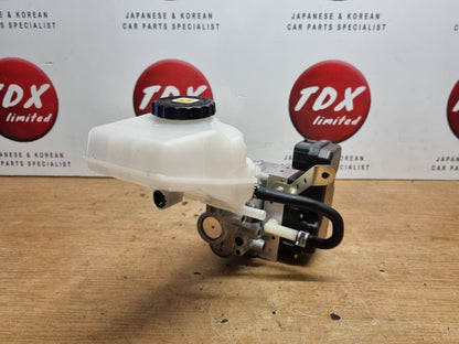 TOYOTA COROLLA MK12 1.8 HYB 2019-2022 GENUINE BRAKE MASTER CYLINDER 47210-12320