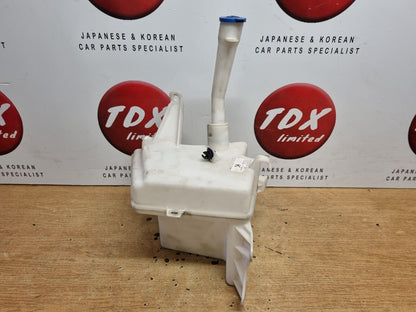 TOYOTA AVENSIS MK3 T27 2009-2012 GENUINE WASHER RESERVOIR BOTTLE 85310-05141