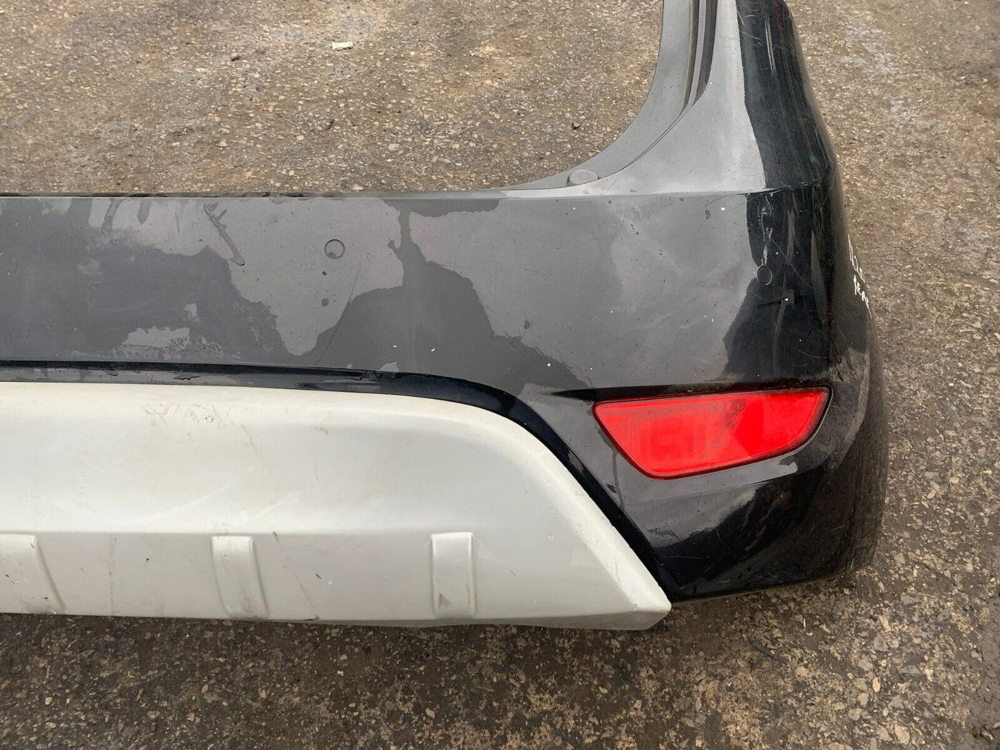 HYUNDAI Ix20 2010-2015 PRE-FACELIFT GENUINE REAR BUMPER IN BLUE