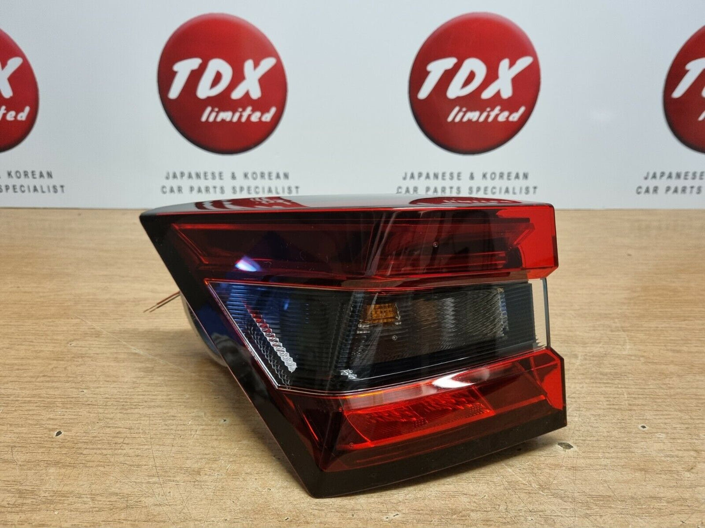 Nissan Juke F16 Passengers Rear Outer LED Tail Light Lamp 2019-2021 26555-6RA0A