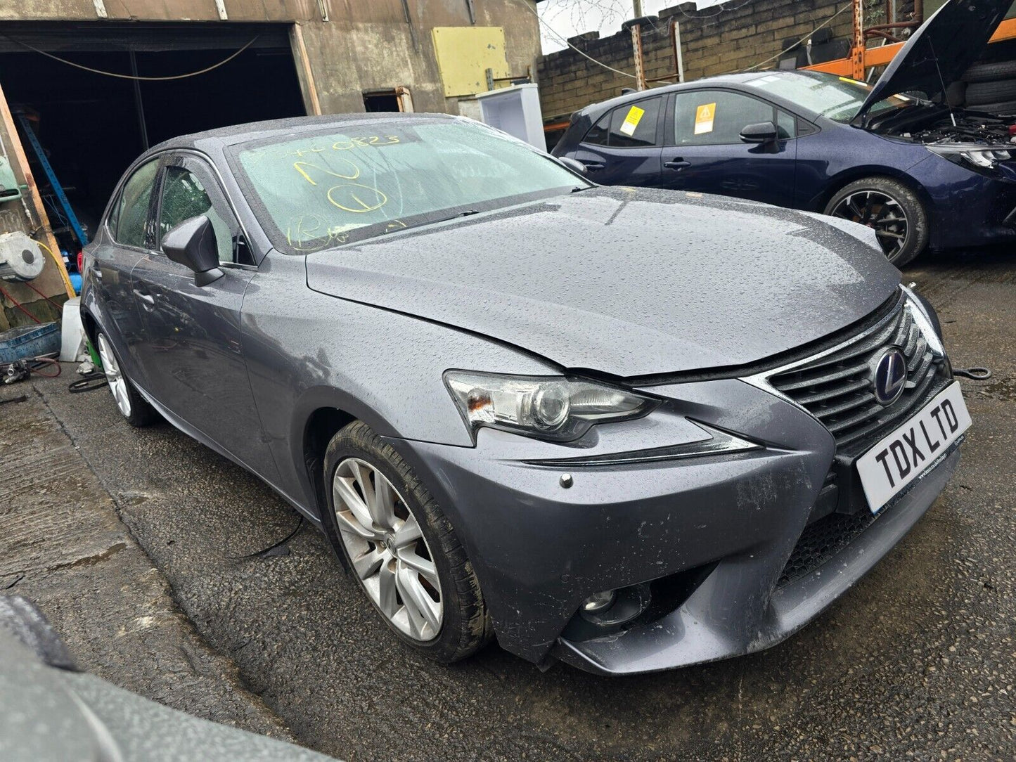 2016 LEXUS IS300H MK3 EXECUTIVE EDITION 2.5 PETROL HYBRID AUTO PARTS/BREAKER