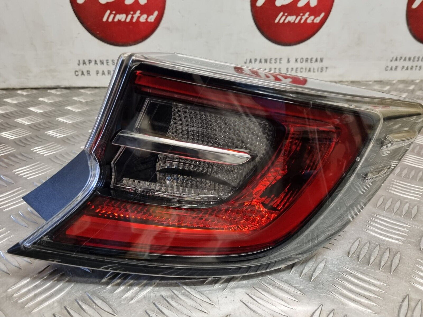 TOYOTA COROLLA MK12 2019-2023 HATCHBACK DRIVERS SIDE REAR BODY BRAKE LED LIGHT