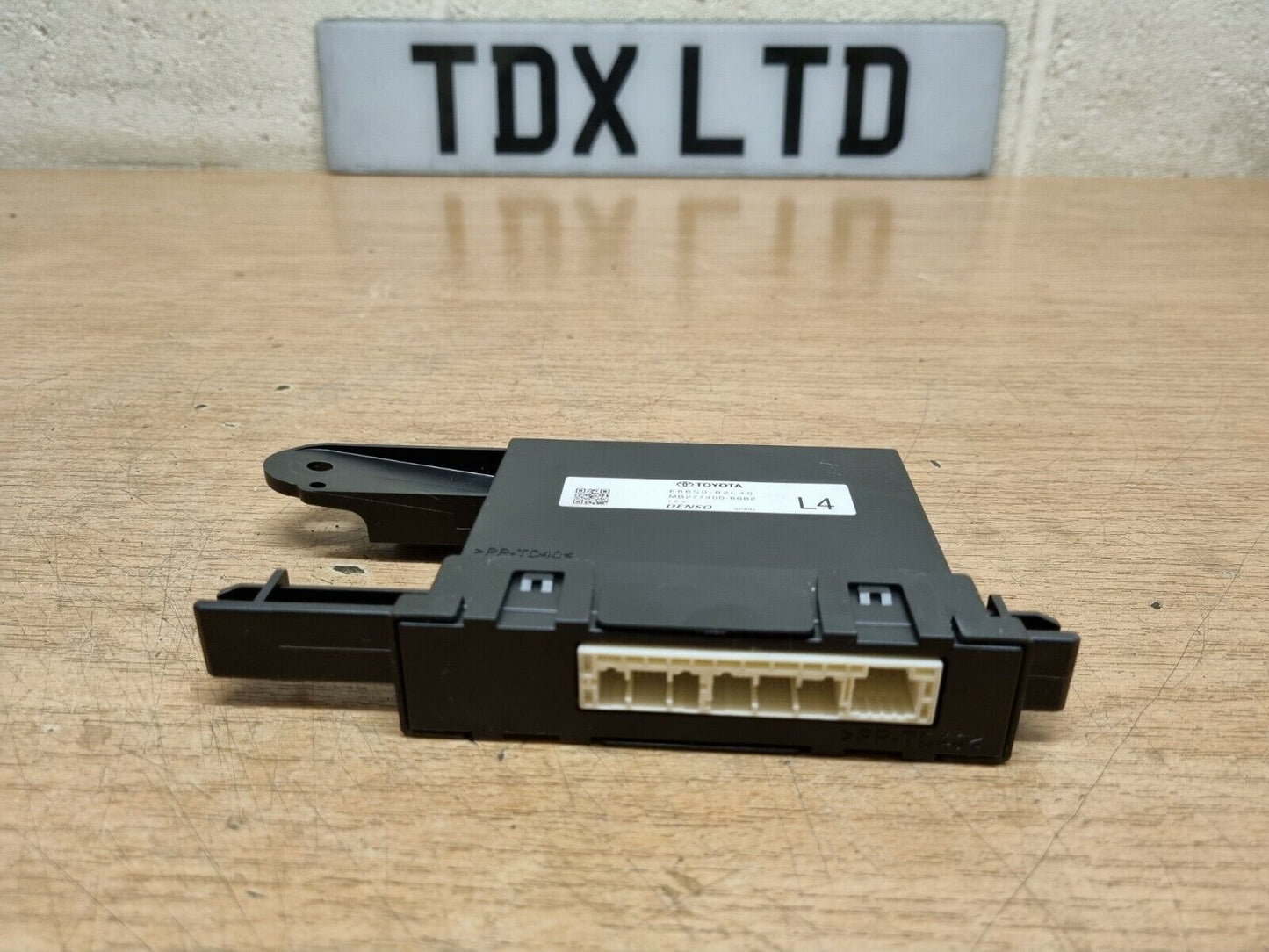 Toyota Corolla MK12 E210 Genuine Climate Control Module ECU 2019-2021 8865002L40