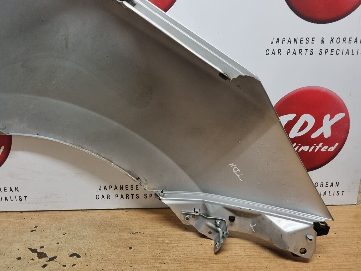 HYUNDAI IX35 2010-2015 GENUINE PASSENGERS SIDE FRONT WING FENDER