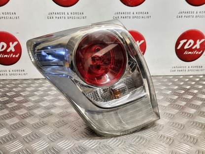 TOYOTA VERSO MK2 2013-2018 GENUINE PASSENGERS SIDE REAR OUTER BRAKE LIGHT LAMP