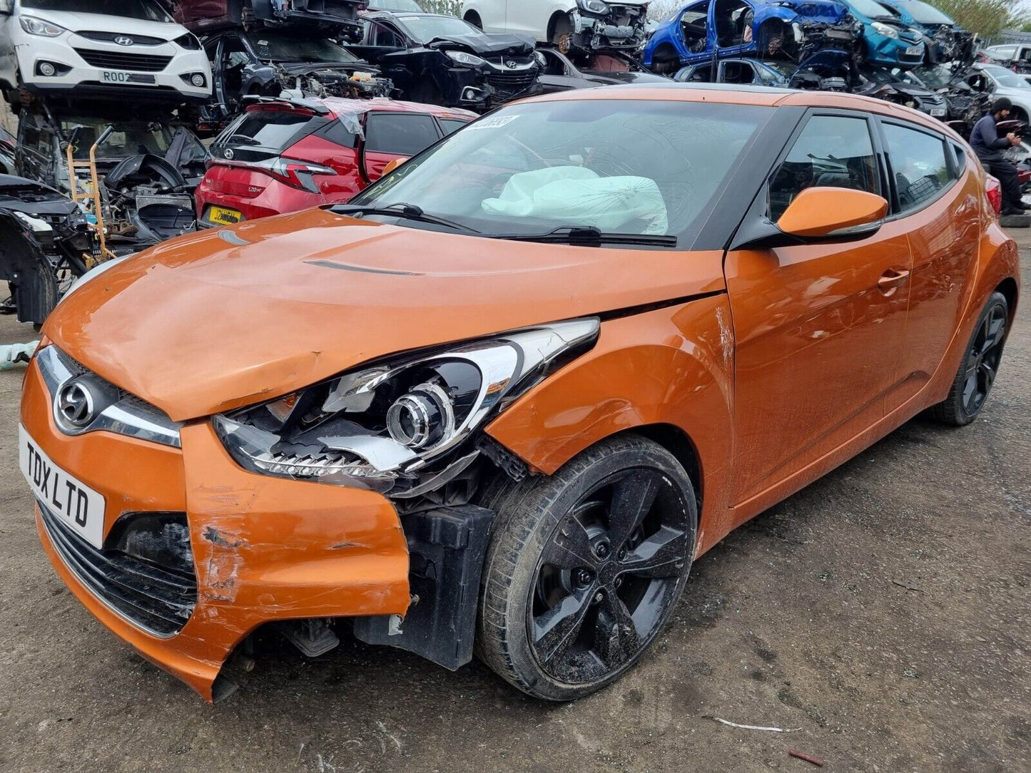 2012 HYUNDAI VELOSTER SPORT (FS ) 1.6 GDI PETROL MANUAL VEHICLE FOR BREAKING