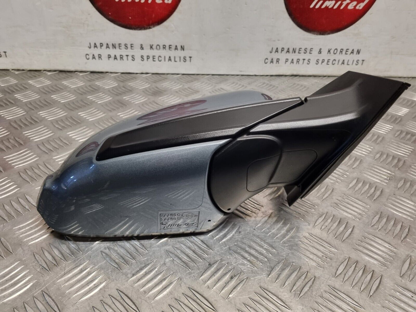 HYUNDAI KONA OS 2017-2022 GENUINE DRIVERS SIDE POWER FOLD BLIND SPOT WING MIRROR