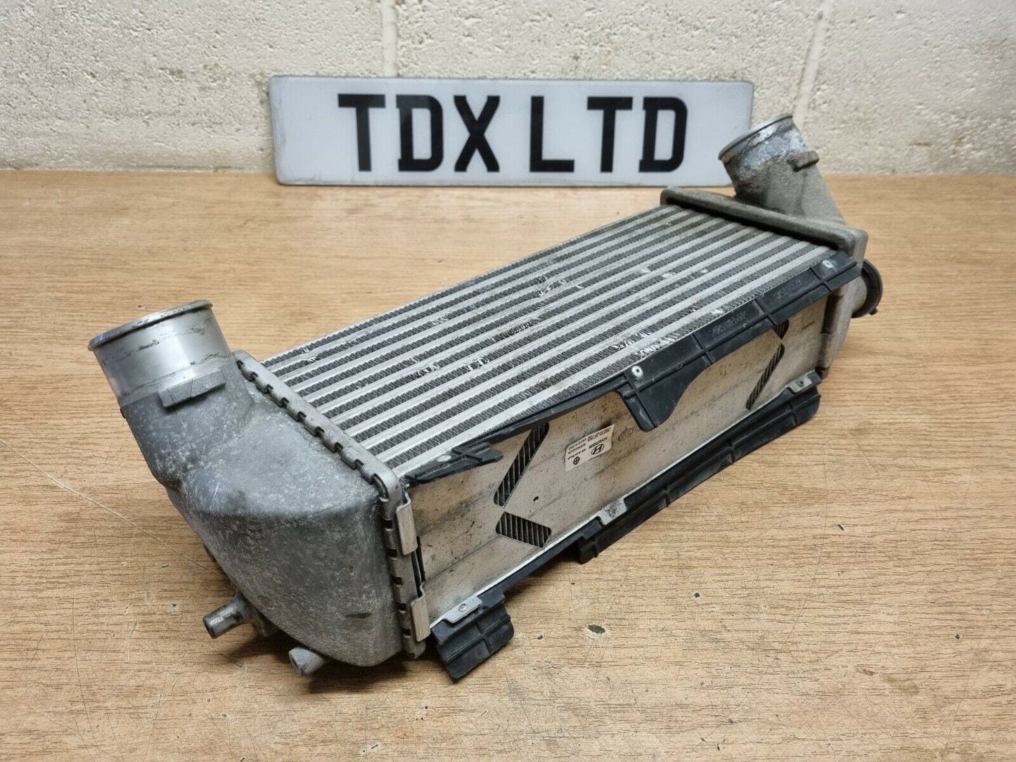 Hyundai IX35 2.0 CRDi Diesel Genuine Radiator Intercooler 2010-2015 28270-2F750