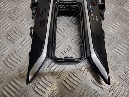 TOYOTA COROLLA MK12 1.8 HYBRID 2019-2023 AUTOMATIC CENTRE CONSOLE GEAR SURROUND