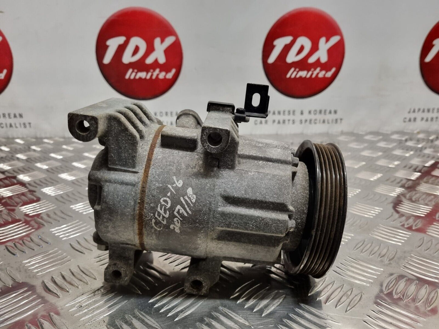 KIA CEED MK2 JD 1.6 CRDI 2012-2018 DIESEL GENUINE AC PUMP CA500JDCCF04