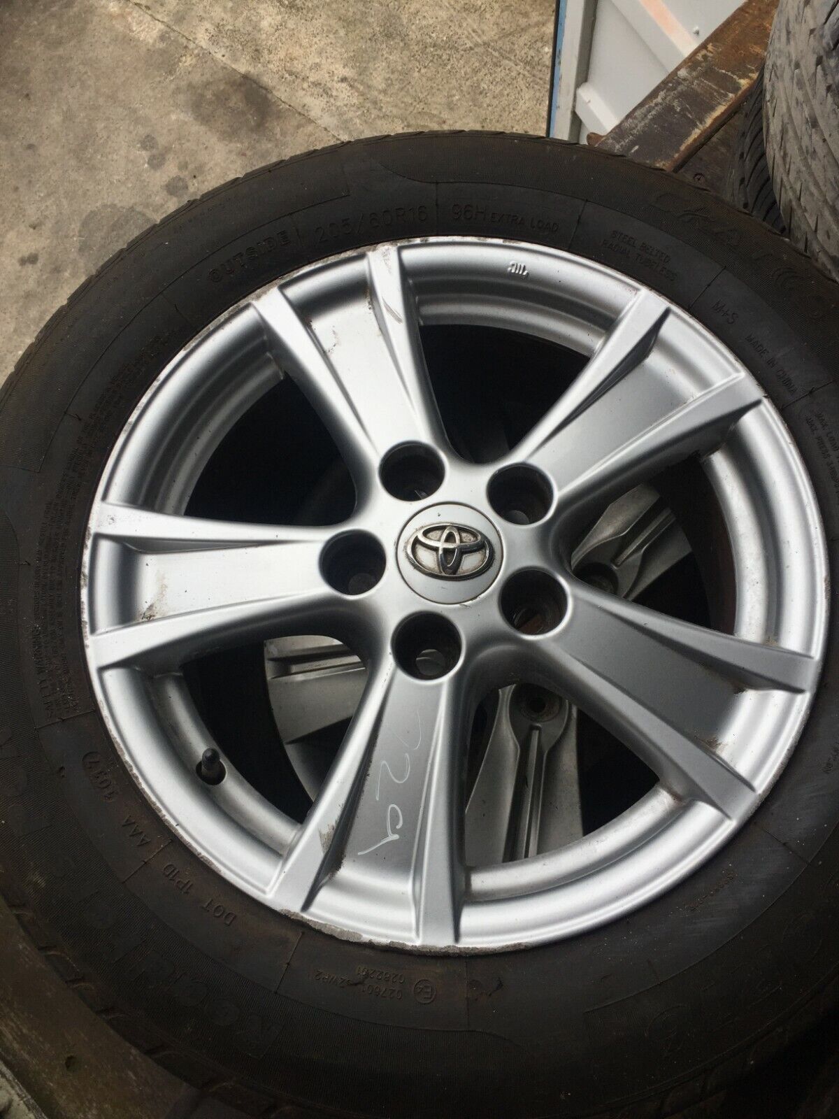 Verso Custom Rims Toyota Verso 16