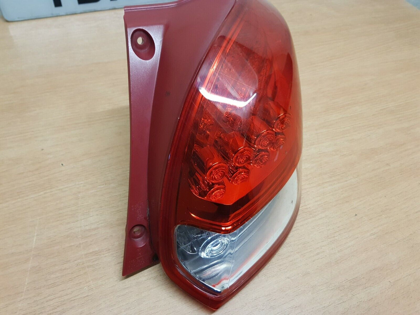 Hyundai Veloster Driver Side Rear Light Unit 2011 2012 2013 2014 2015 2016 2017