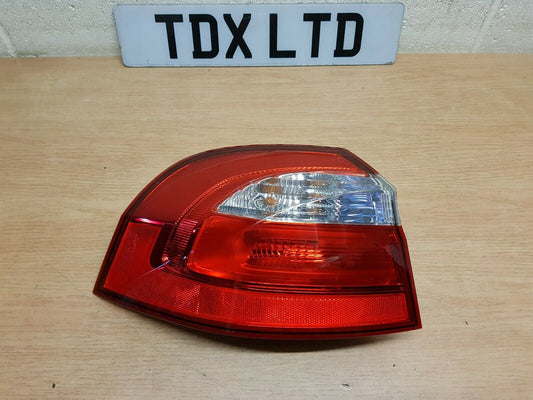 Genuine Kia Rio MK3 Passenger Side Rear Outer Tail Light Lamp Unit 2012-2015