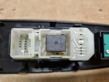 LEXUS IS220/ IS250 2005-2008 NSF GENUINE PASSENGERS FRONT WINDOW SWITCH PANEL