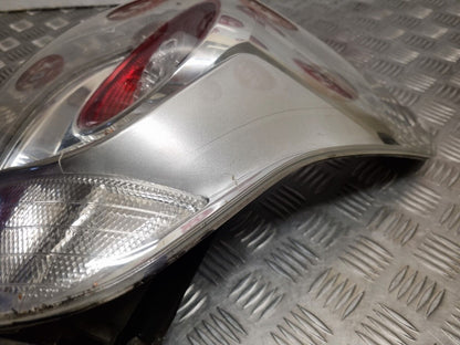 TOYOTA VERSO MK2 2013-2018 GENUINE DRIVERS SIDE REAR OUTER LED BRAKE LIGHT LAMP