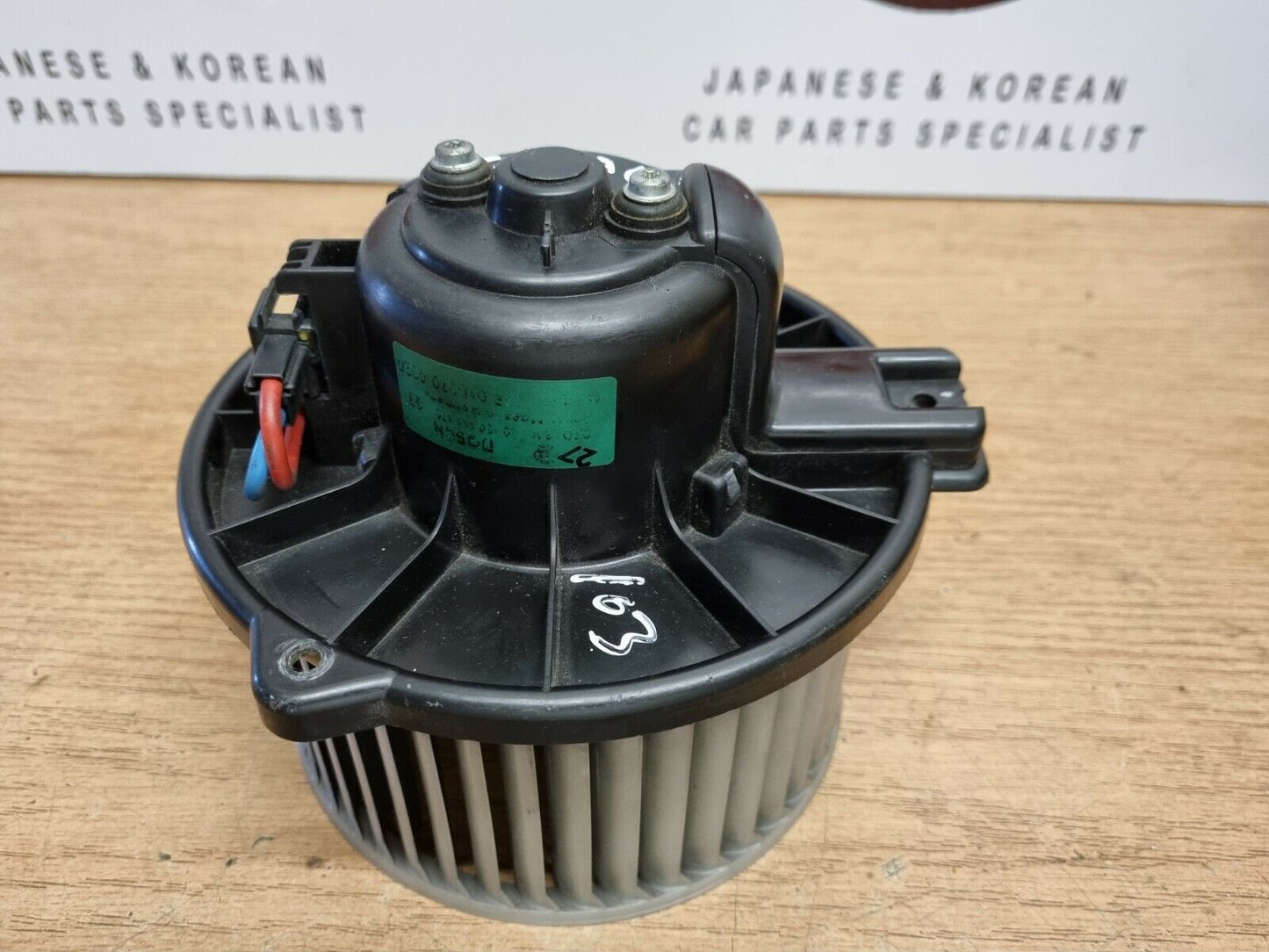 GENUINE TOYOTA COROLLA MK9 E120 HEATER BLOWER MOTOR FAN RHD 2000-2001