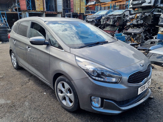 2014 KIA CARENS MK3 2 ECODYNAMICS 1.7 CRDI 6 SPEED MANUAL VEHICLE FOR BREAKING