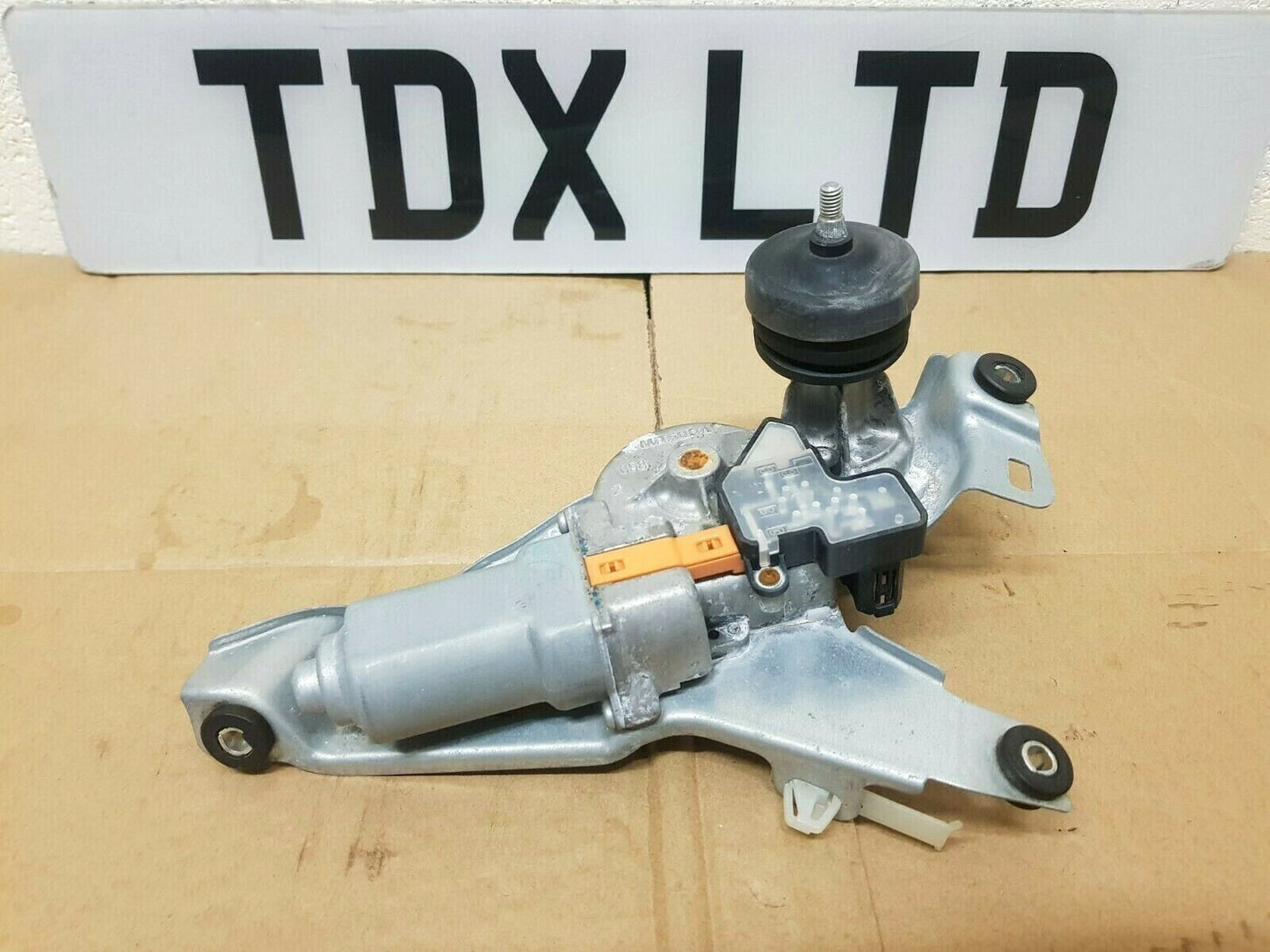 Honda Insight Hybrid Rear Wiper Motor 058 TM8