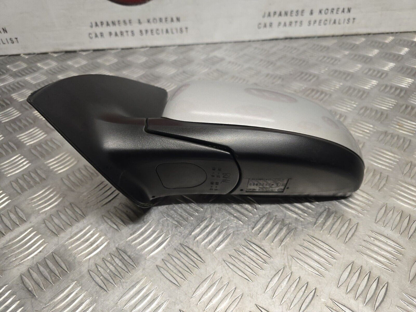 HYUNDAI I10 MK1 (PA) 2008-2013 PASSENGERS SIDE MANUAL FOLD ELECTRIC WING MIRROR