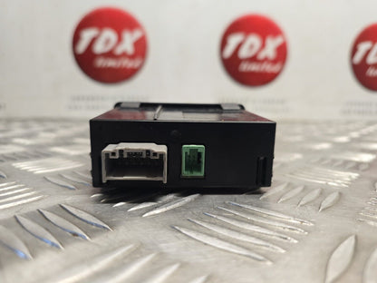 MAZDA MX-5 MK4 (ND) 2015-2019 GENUINE USB AUX PORT HUB MODULE + SD CARD MAP