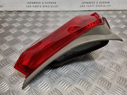 TOYOTA YARIS 2012-2015 MK3 PRE-FACELIFT GENUINE PASSENGERS REAR BODY BRAKE LIGHT