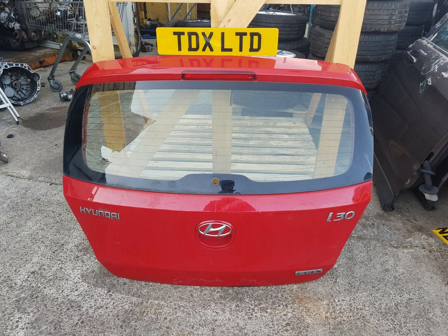 Hyundai I30 (FD) Mk1 5 Door Hatchback Tailgate Shell In Red 2007-2011