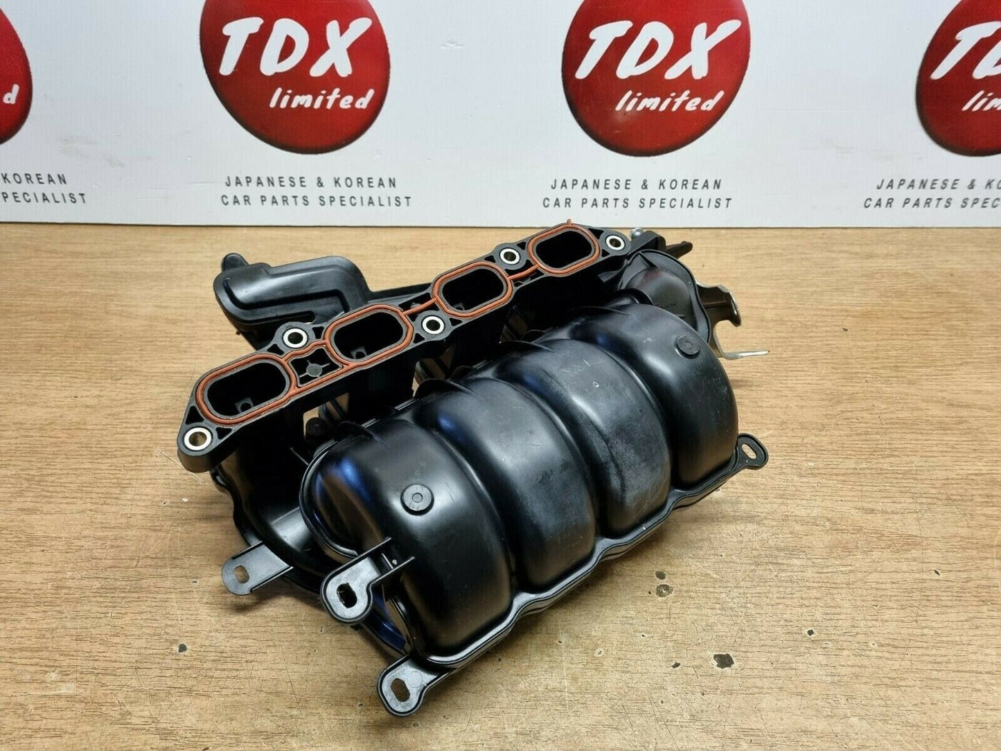 TOYOTA YARIS MK3 1.5 PETROL VVT-I GENUINE INTAKE MANIFOLD + SENSOR 2017-2019