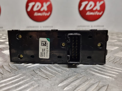 Kia Ceed Mk2 2015-2018 Jd Genuine Drivers Front 4 Way Window Switches 93570A2600 5