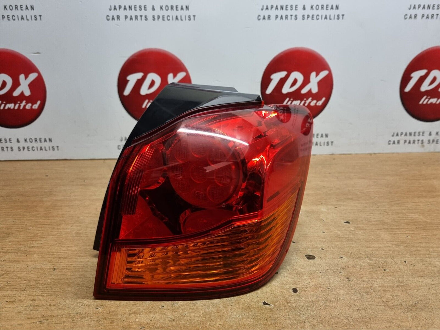 MITSUBISHI ASX 2010-2018 GENUINE DRIVERS SIDE REAR OUTER BRAKE LED LIGHT LAMP