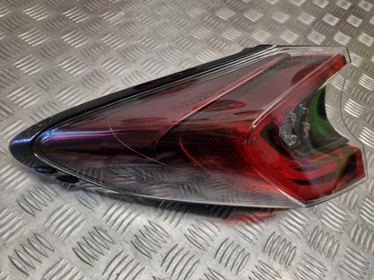 TOYOTA C-HR 2016-2019 PRE-FACELIFT GENUINE PASSENGERS REAR OUTER LED BRAKE LIGHT
