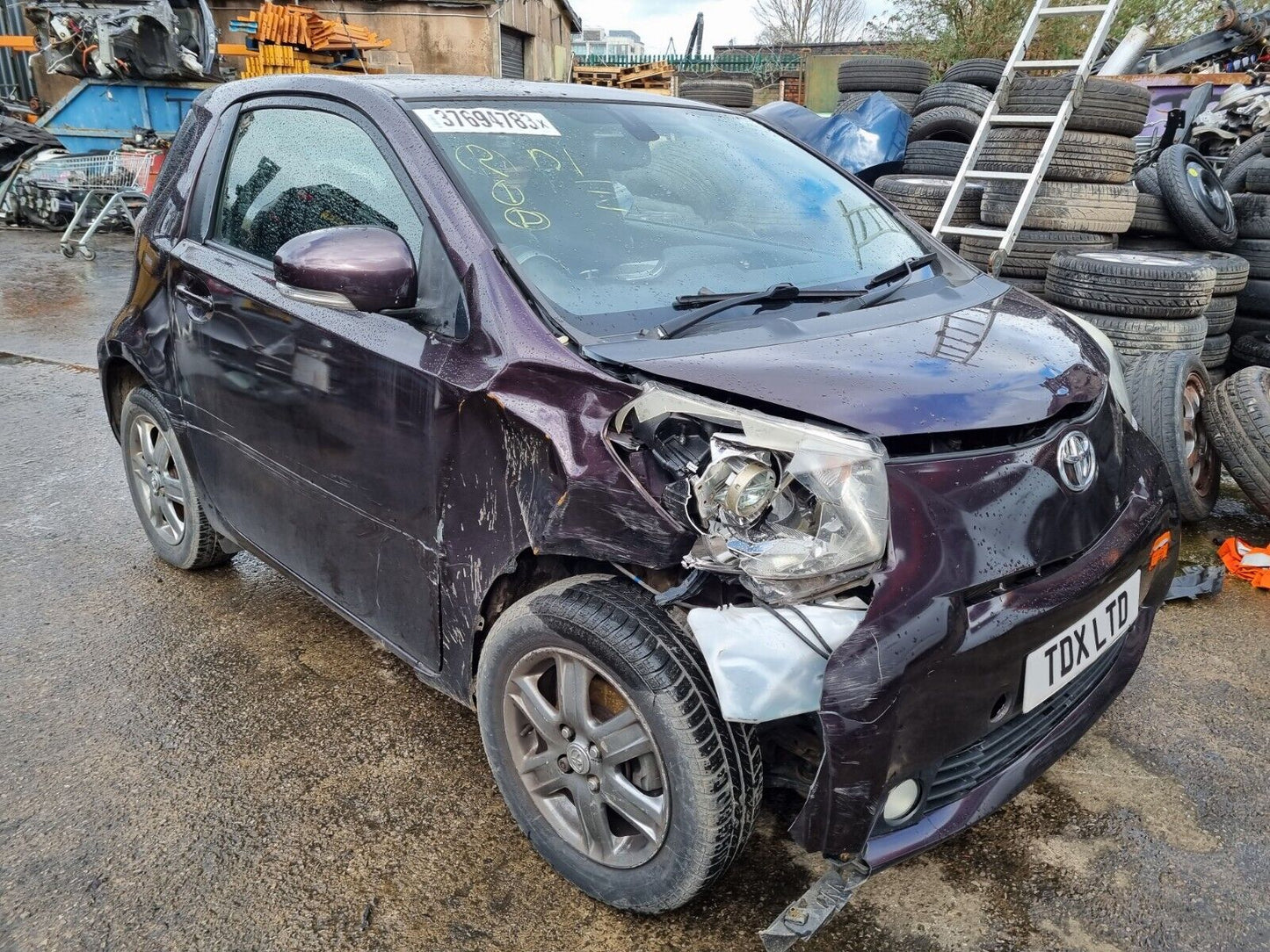 2011 TOYOTA IQ MK1 3DR HATCH 1.0 PETROL 5 SPEED MANUAL VEHICLE FOR BREAKING