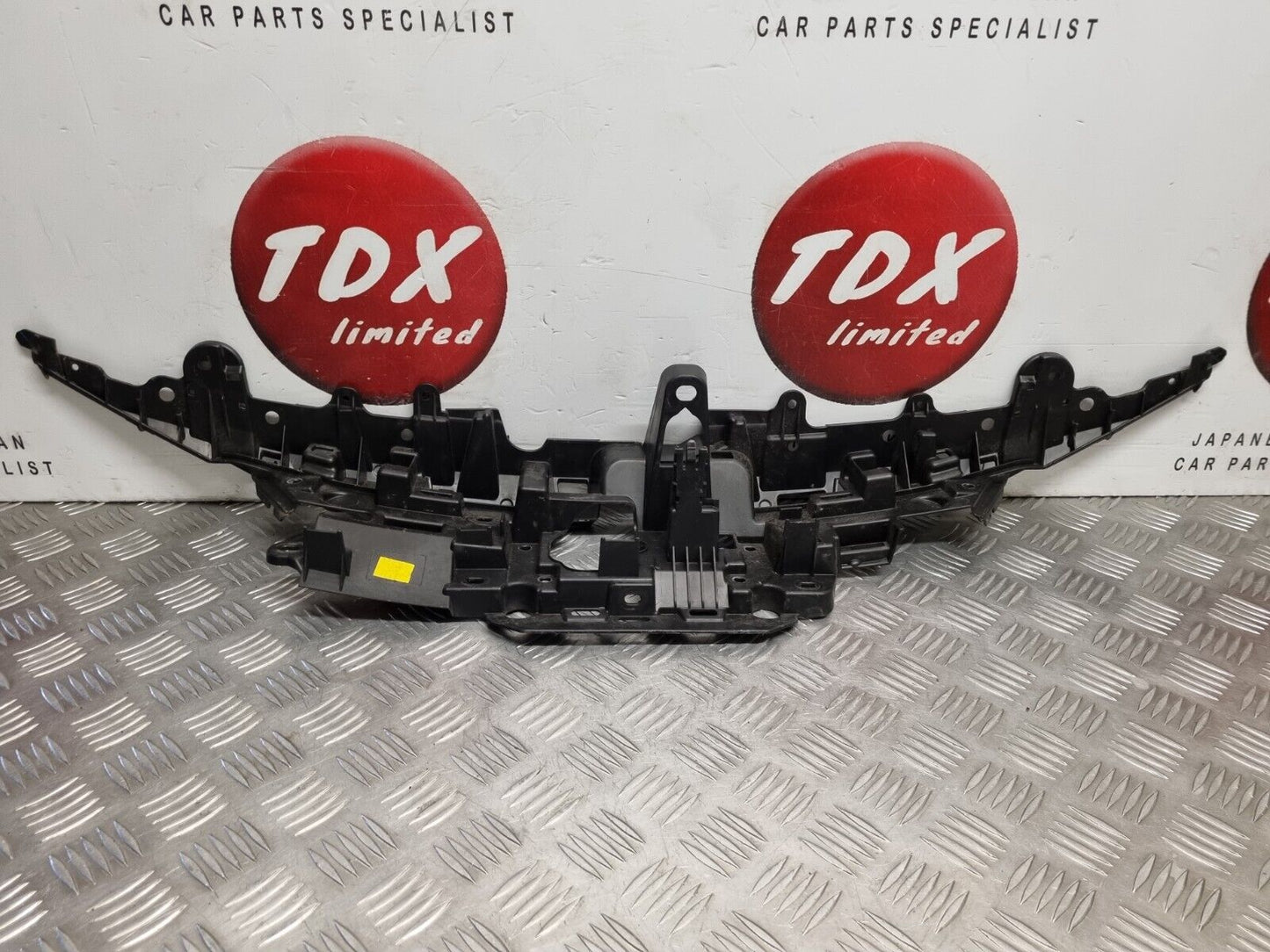 TOYOTA COROLLA MK12 2019-2023 GENUINE FRONT BUMPER GRILL BRACKET 53114-02530