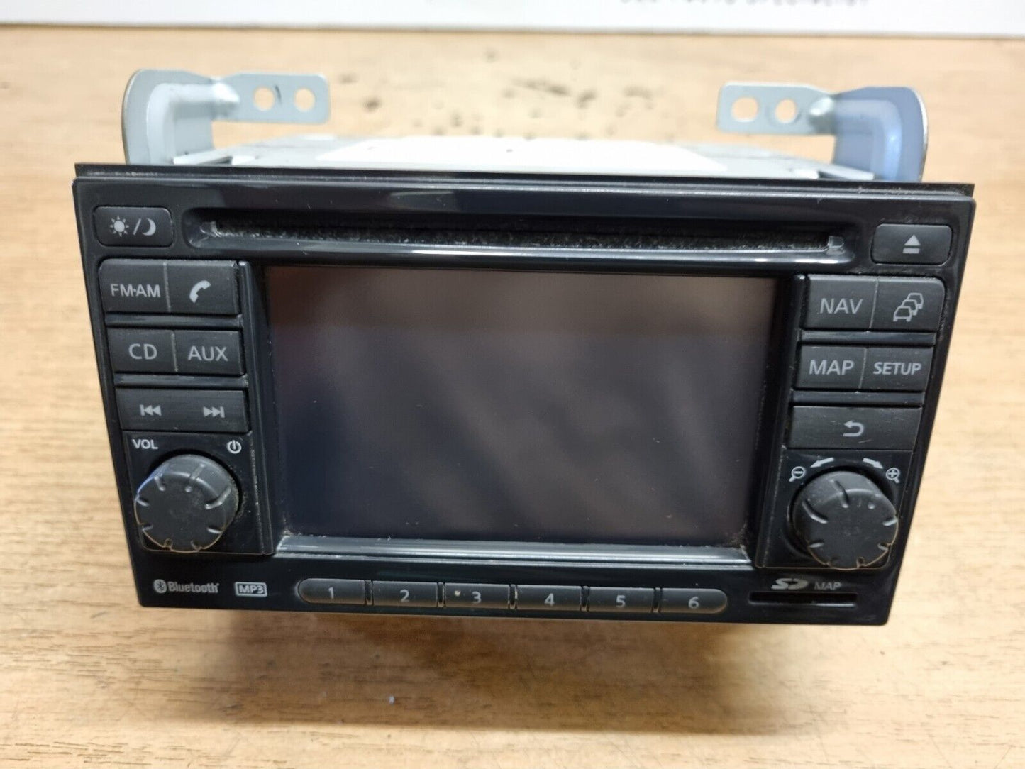 NISSAN JUKE F15 2010-2014 SAT NAV CD STEREO RADIO HEAD UNIT + SD MAP 25915BH20B