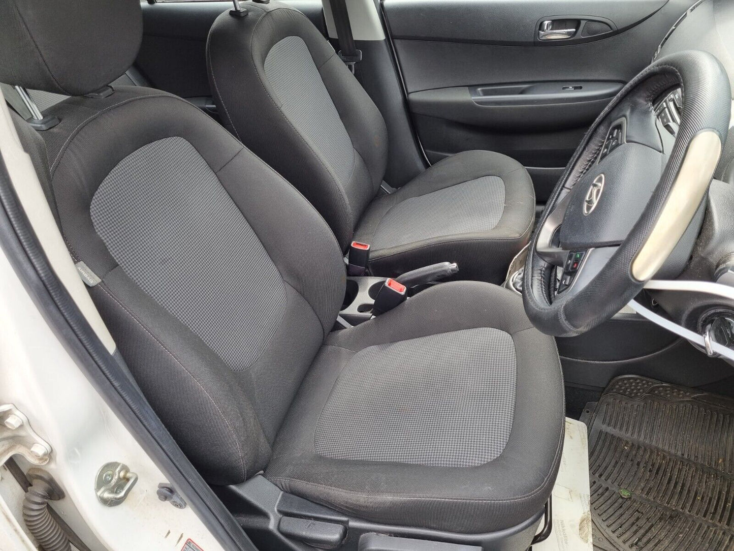 2012 HYUNDAI I20 (PB) ACTIVE 1.2 PETROL 5 SPEED MANUAL VEHICLE FOR BREAKING