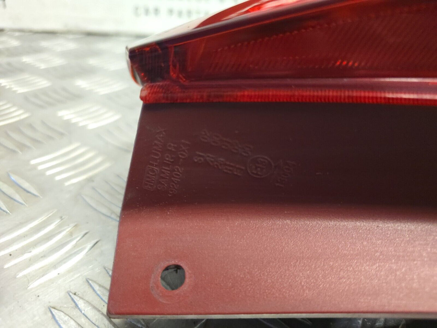 HYUNDAI I10 PA 2011-2013 FACELIFT DRIVERS SIDE REAR BRAKE BODY LIGHT 92402-0X1