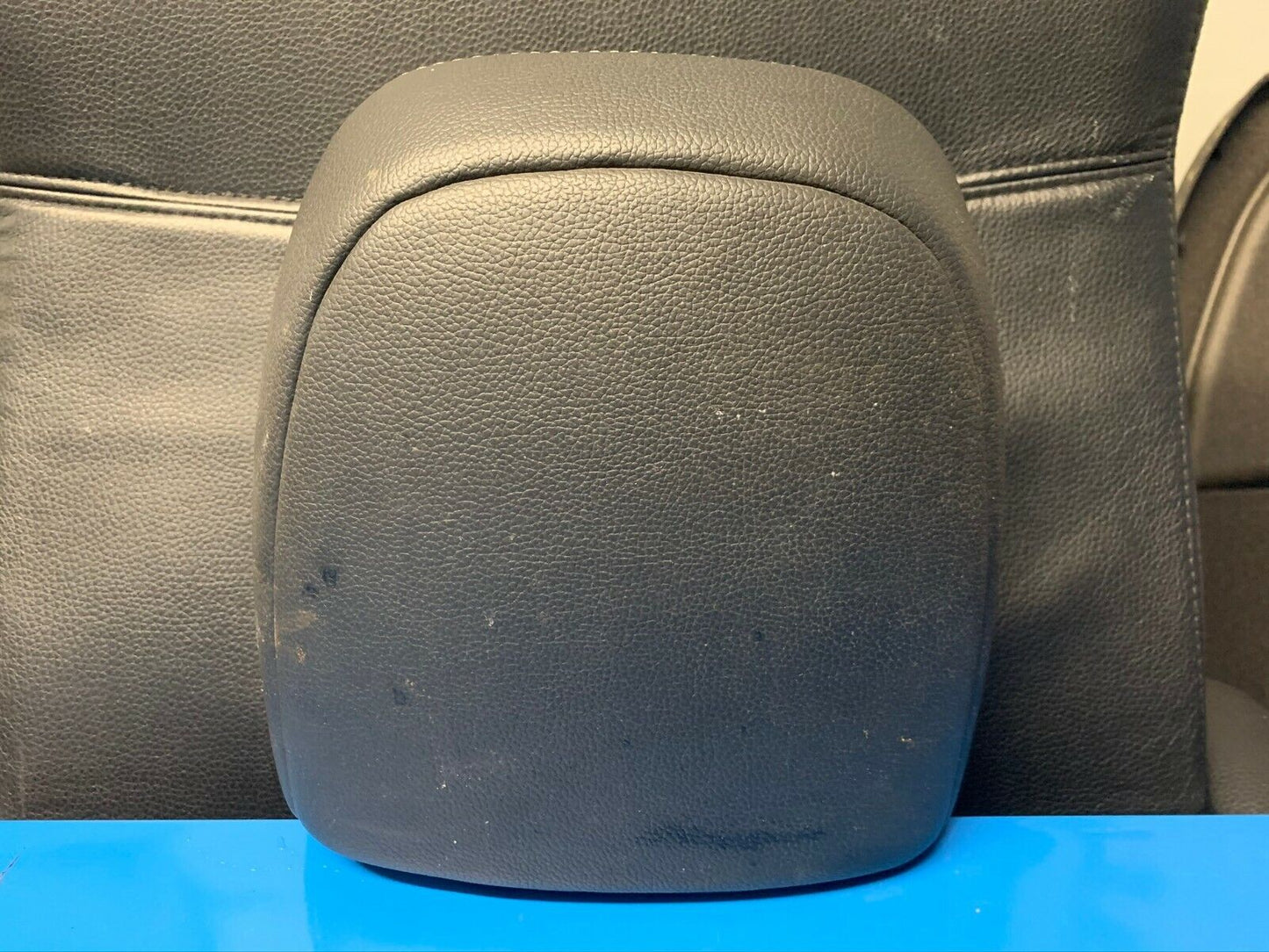 Mitsubishi Outlander PHEV Black Leather Passenger Side Front Headrest 2014 2015