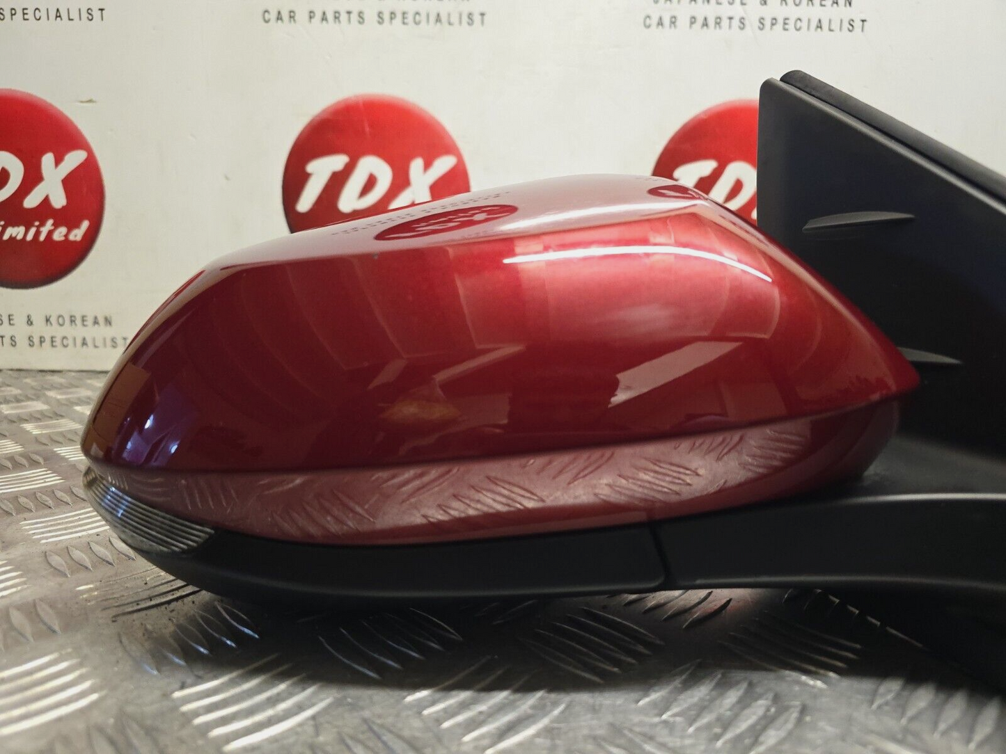 TOYOTA YARIS MK4 2020-2023 GENUINE DRIVERS SIDE MANUAL FOLD ELECTRIC WING MIRROR